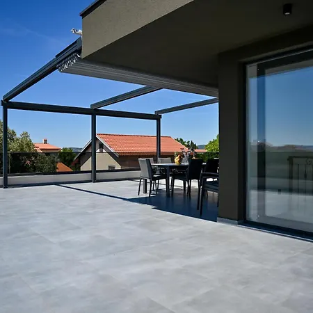Eva Royal Villa
